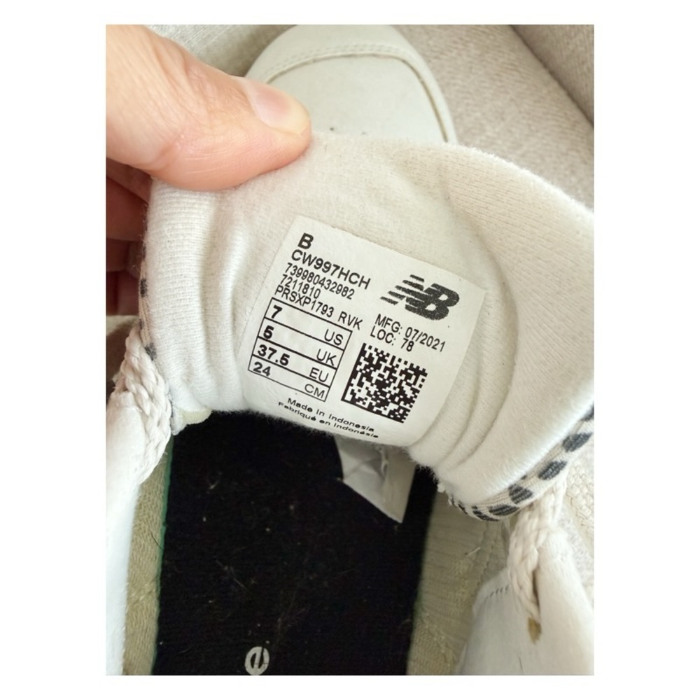 New Balance 997H Sneakers - Picture 6 of 8